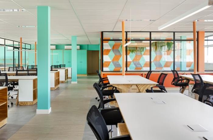 金山區(qū)出版社公司辦公室裝修設(shè)計-第3張圖片-上海古都建筑設(shè)計集團(tuán) 金山區(qū)出版社公司辦公室裝修設(shè)計-第3張圖片-上海古都建筑設(shè)計集團(tuán)