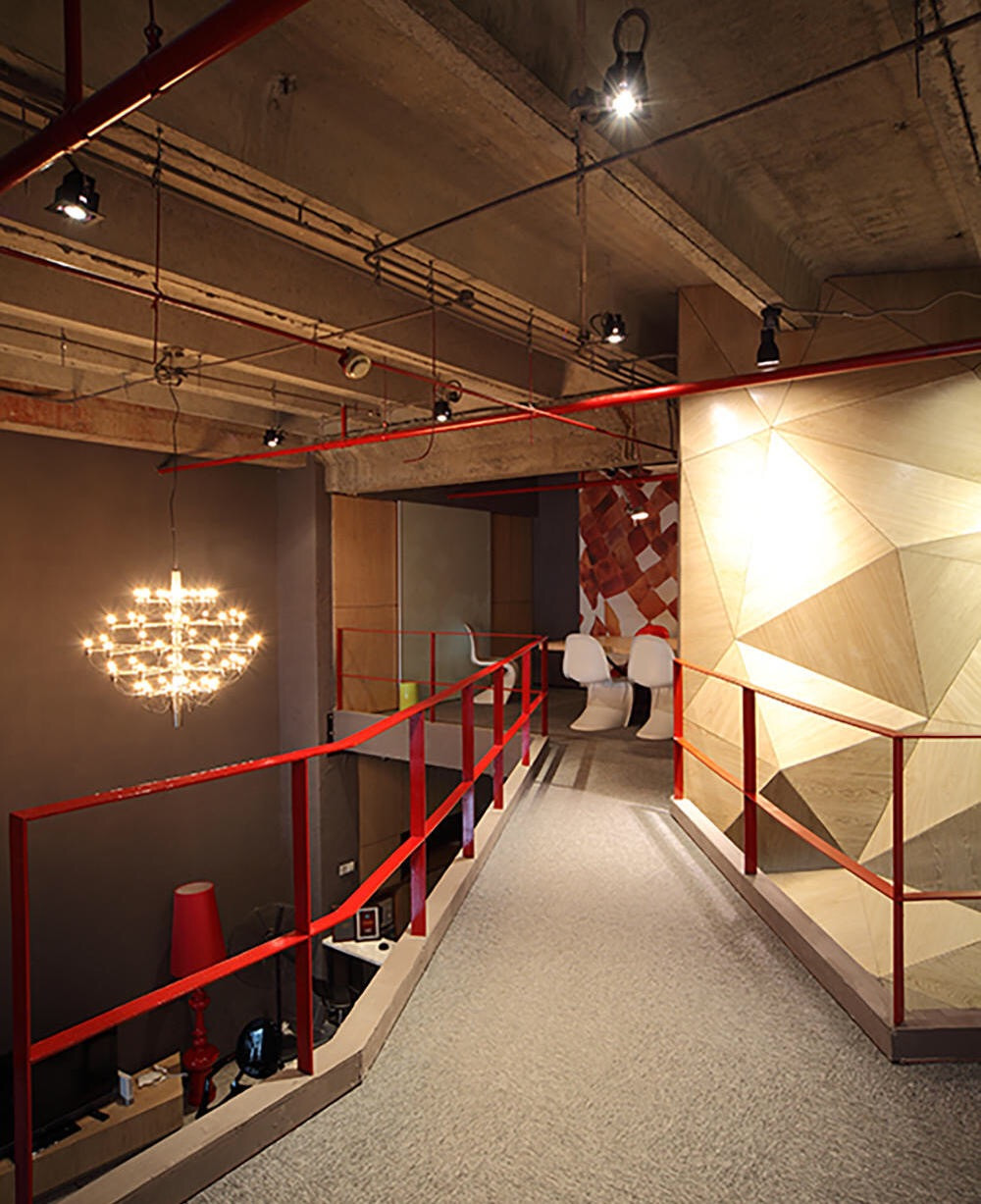 現(xiàn)代loft混搭風格辦公室裝修設計-第1張圖片-上海古都建筑設計集團