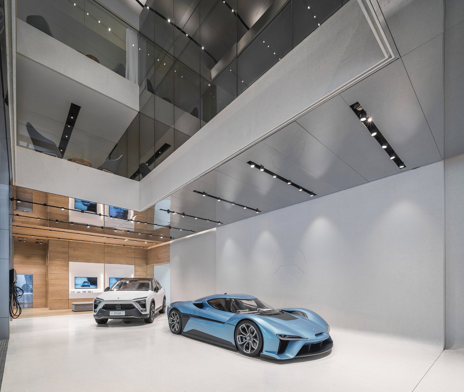 現(xiàn)代簡約4S店展廳裝修設計-第1張圖片-上海古都建筑設計集團 現(xiàn)代簡約4S店展廳裝修設計-第1張圖片-上海古都建筑設計集團