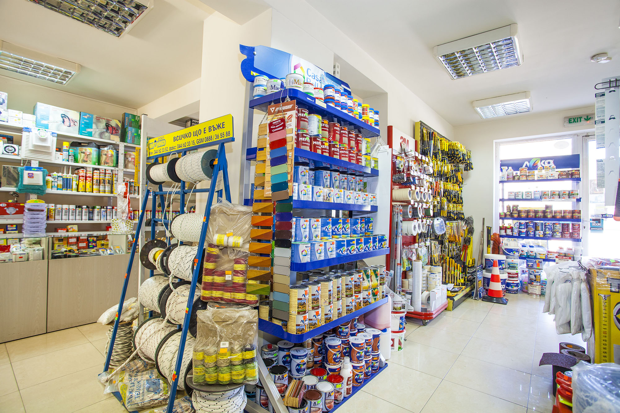 小型簡約建材店裝修設(shè)計(jì)-第2張圖片-上海古都建筑設(shè)計(jì)集團(tuán)