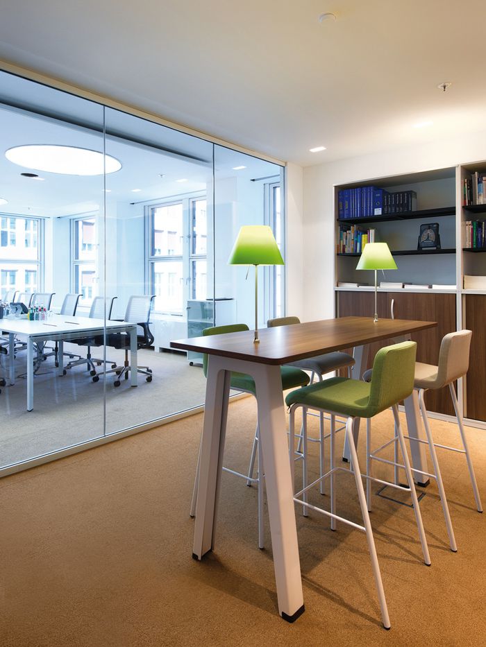 藥業(yè)公司辦公室設(shè)計(jì)布局方案-第5張圖片-上海古都建筑設(shè)計(jì)集團(tuán) 藥業(yè)公司辦公室設(shè)計(jì)布局方案-第5張圖片-上海古都建筑設(shè)計(jì)集團(tuán)